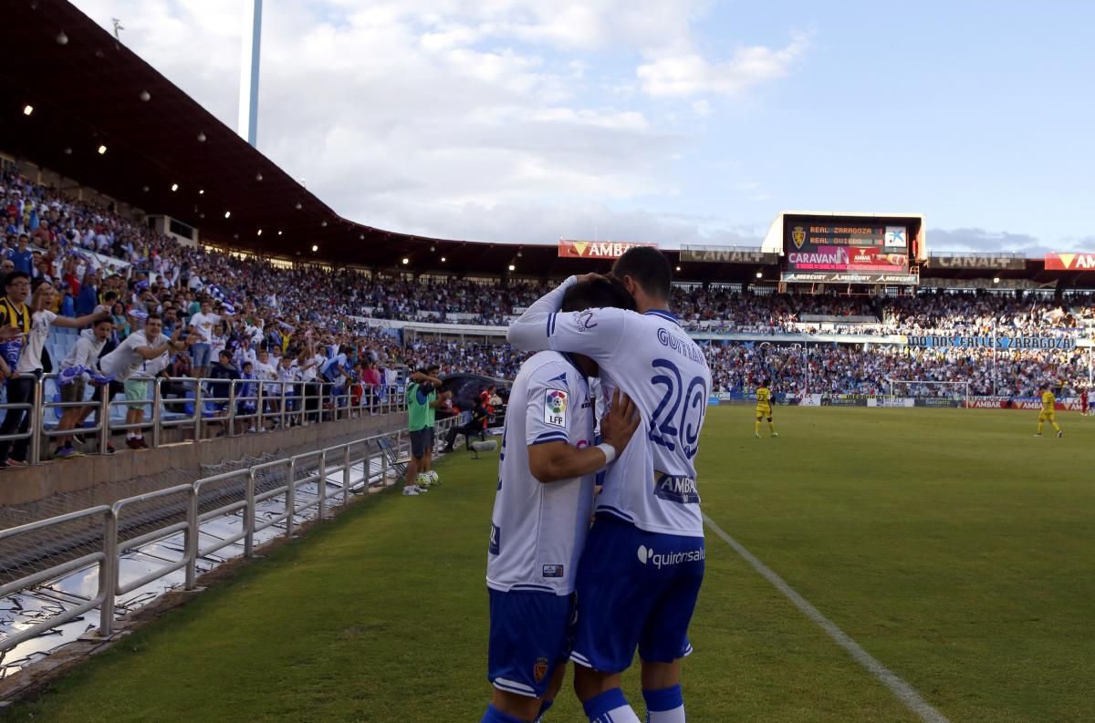 Las mejores imágenes del triunfo del Real Zaragoza sobre el Oviedo por 1-0