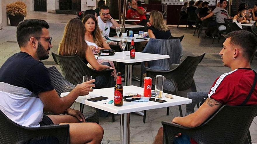 Diverses taules a la terrassa d&#039;un bar de Granollers, aquesta setmana.