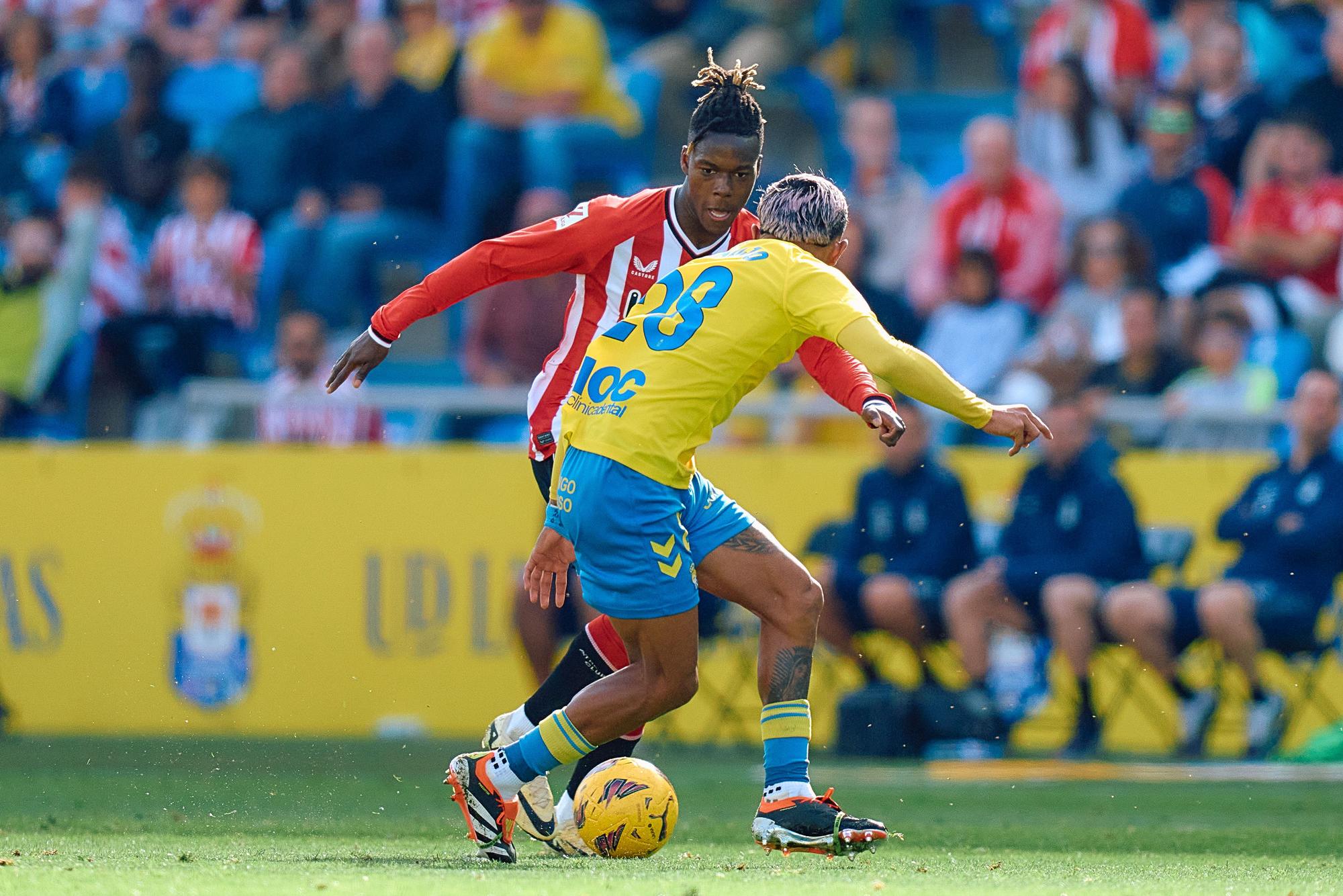Nico Williams of Athletic Club in action during the Spanish league, La Liga EA Sports, football match played between UD Las Palmas and Athletic Club at Estadio Gran Canaria on March 10, 2024, in Las Palmas de Gran Canaria, Spain. AFP7 10/03/2024 ONLY FOR USE IN SPAIN / Gabriel Jimenez / AFP7 / Europa Press;2024;SOCCER;Sport;ZSOCCER;ZSPORT;UD Las Palmas v Athletic Club - La Liga EA Sports;