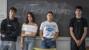 Els joves se senten molt lluny del que va comportar el franquisme