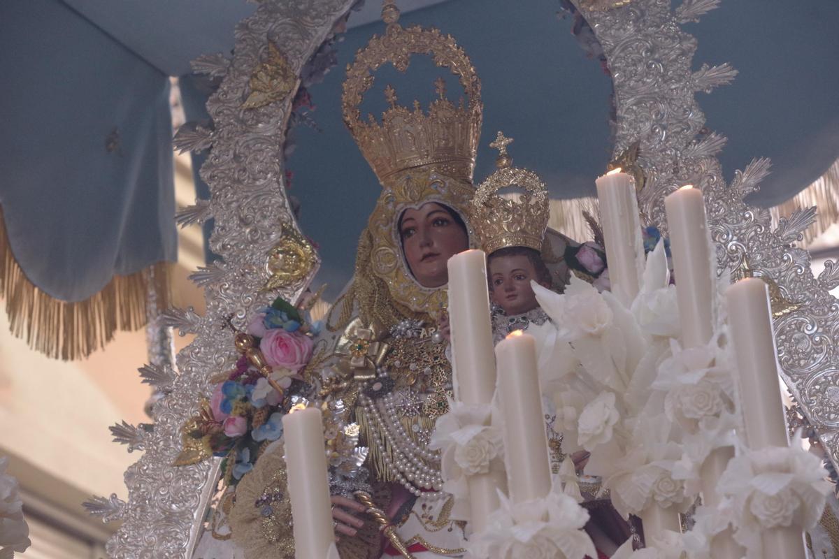 Fotos de la procesión de Araceli por el Centro de Málaga