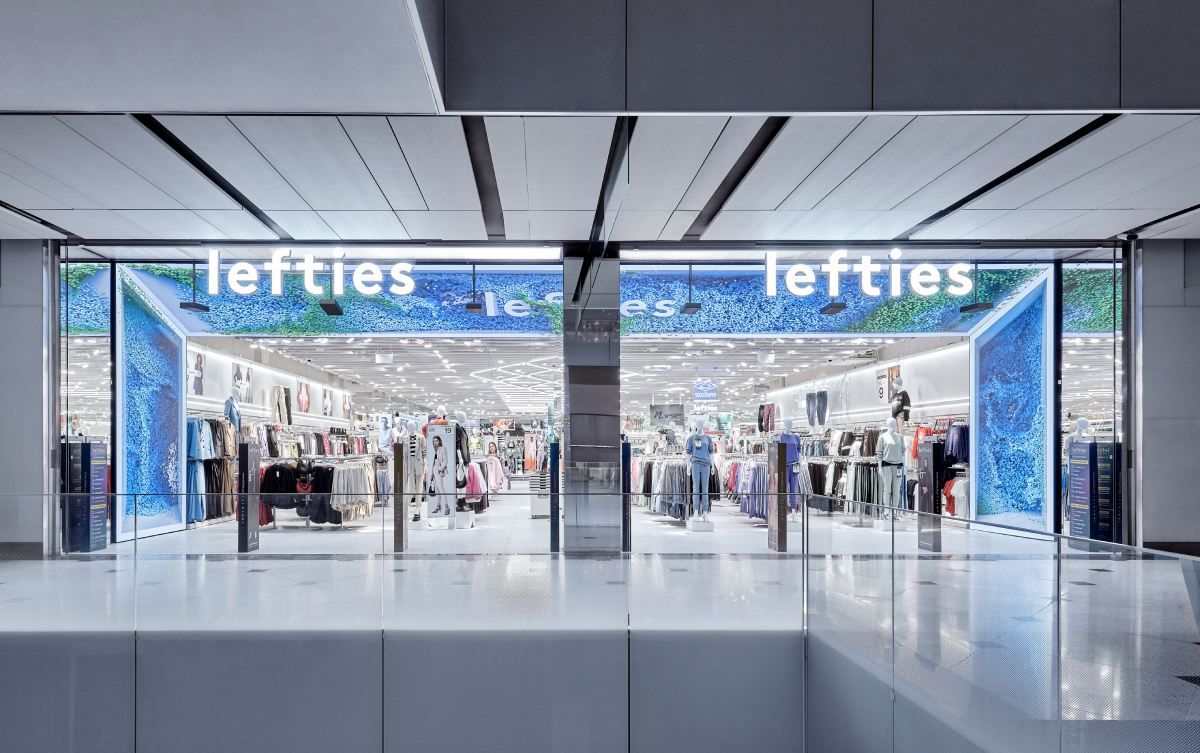 Entramos en el Lefties más grande del mundo en Madrid, su primera tienda  'flagship