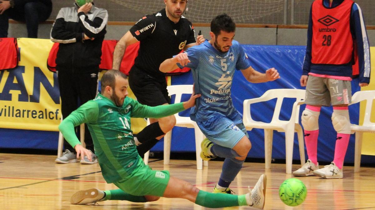 El Peñíscola cierra la liga esta tarde.