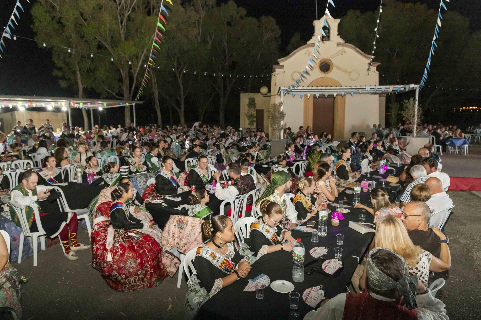 Así celebró la pedanía de Torrellano Bajo, en Elche, el arranque de sus fiestas