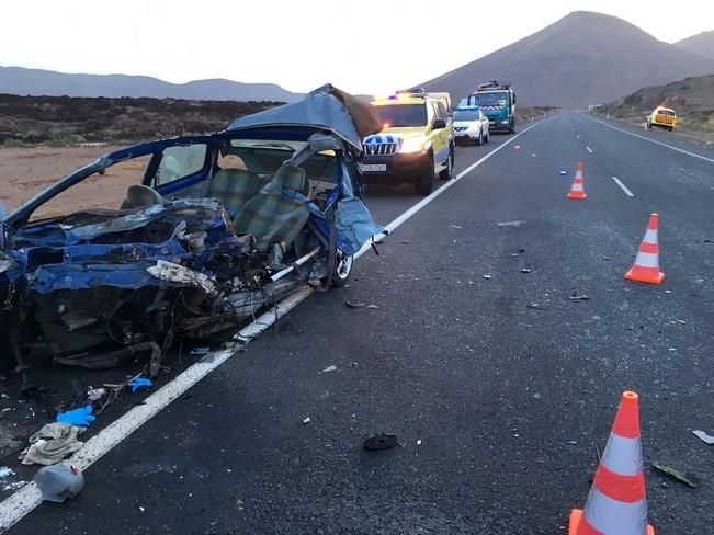 Un muerto y un herido en un accidente de tráfico en Fuerteventura