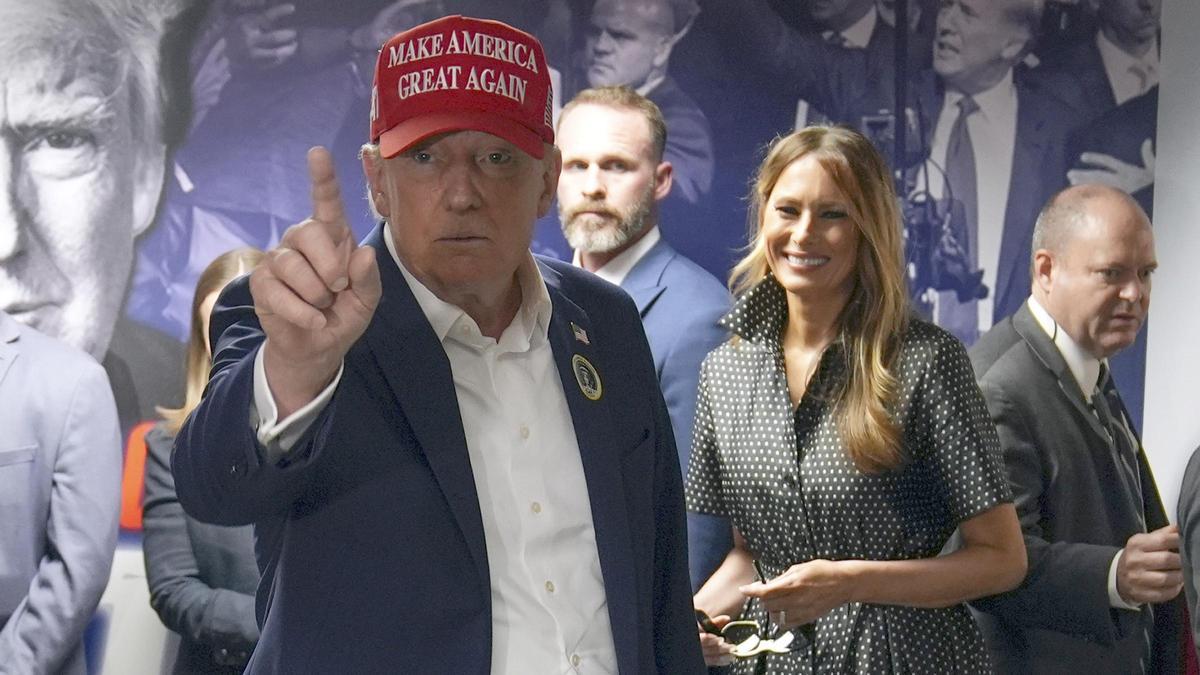 Estados Unidos se tiñe de rojo y Trump está más cerca de la Casa Blanca
