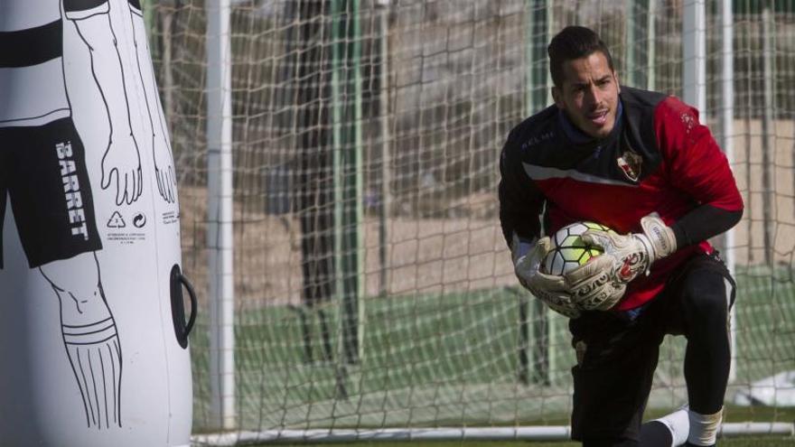 El exportero del Elche Javi Jiménez