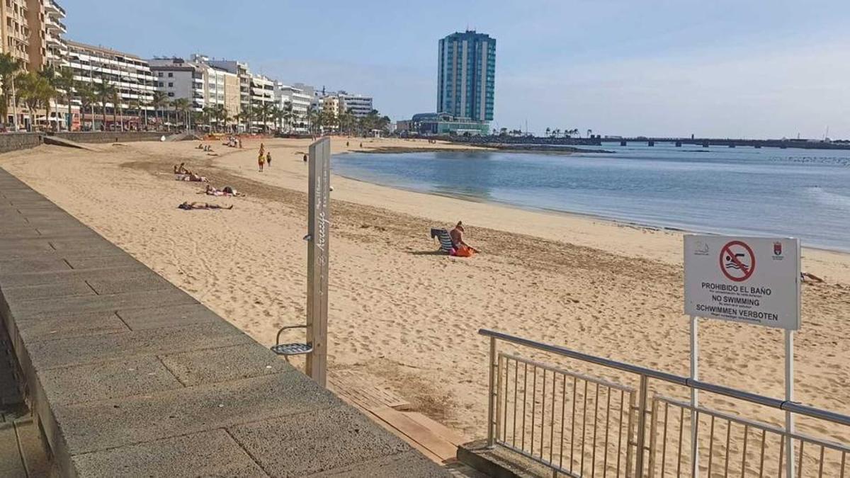 Se prohíbe el baño en la playa de El Reducto