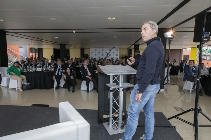 03.05.19. Las Palmas de Gran Canaria. V Foro de Emprendedores. Prensa Ibérica en colaboración con Philip Morris. Auditorio Alfredo Kraus. Foto Quique Curbelo  | 03/05/2019 | Fotógrafo: Quique Curbelo