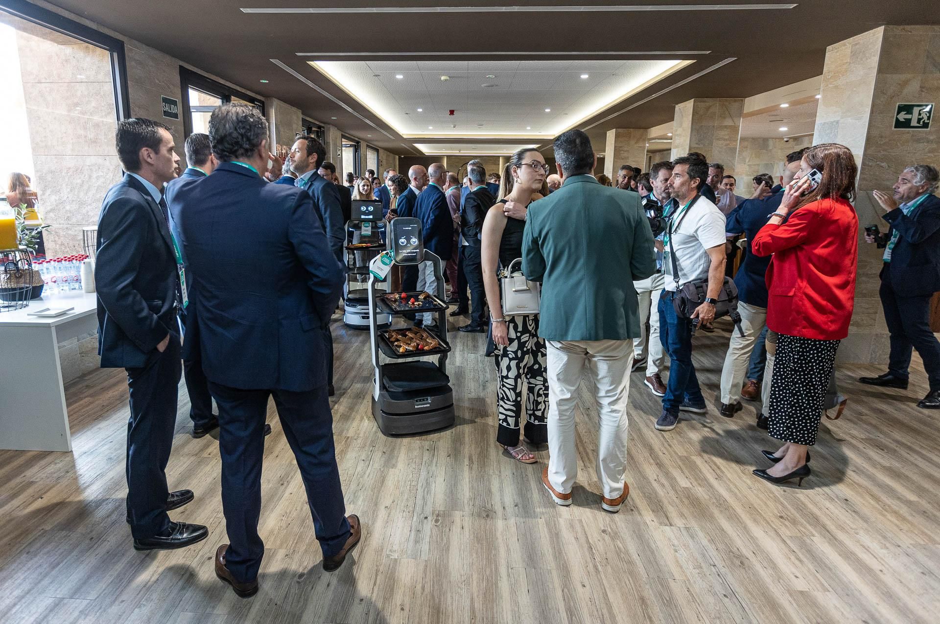 Los empresario cierran filas en defensa del turismo en las jornadas celebradas en Benidorm