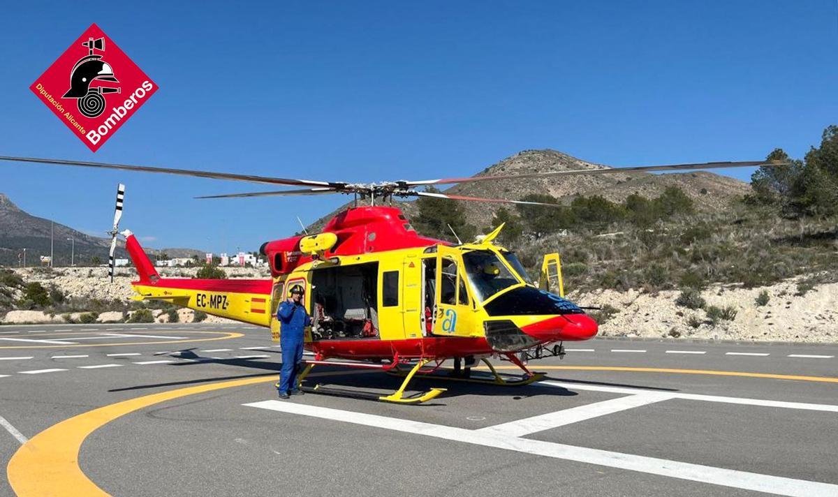 El operativo del Consorcio Provincial de Bomberos de Alicante se prolongó durante más de seis horas.