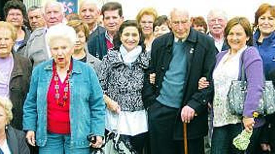 Algunos de los jubilados que participaron en la excursión a Grado.