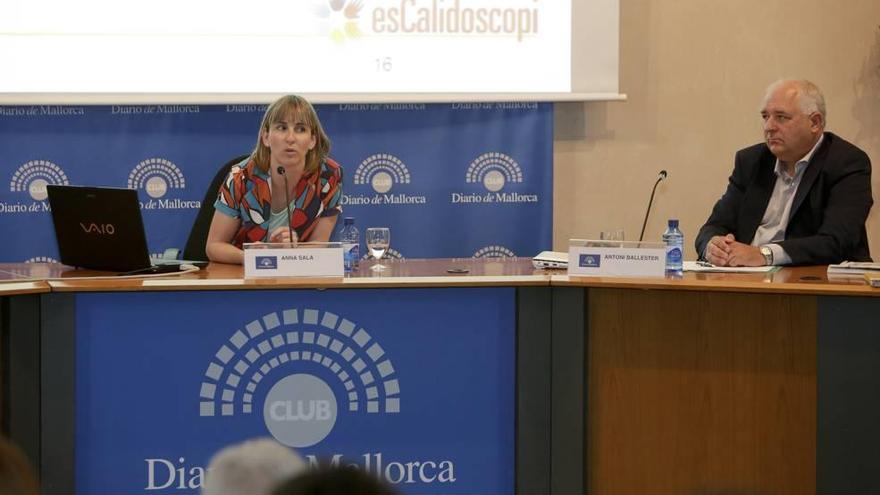 Conferencia sobre terapias para niños y adolescentes