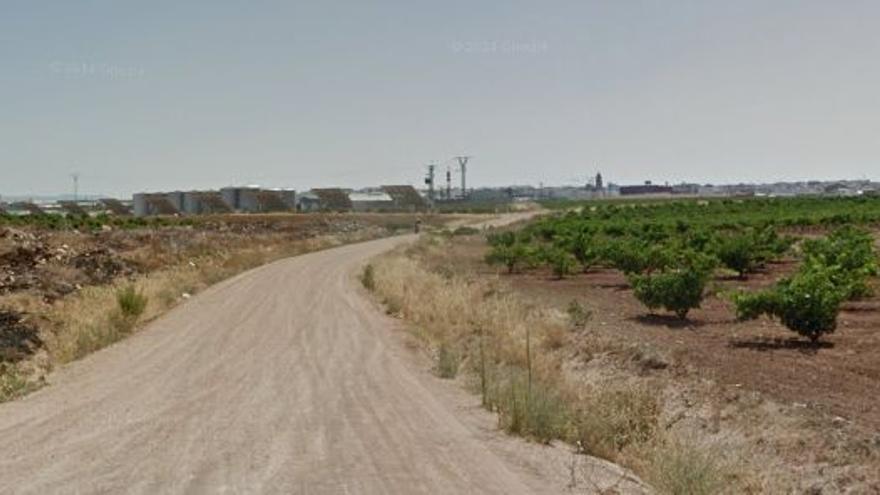 Camino a las afueras de Almendralejo