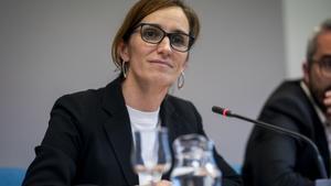 La ministra de Sanidad, Mónica García, ofrece una rueda de prensa tras la reunión con el Consejo Interterritorial del Sistema Nacional de Salud (CISNS), en la sede del Ministerio, a 21 de diciembre de 2023, en Madrid (España).