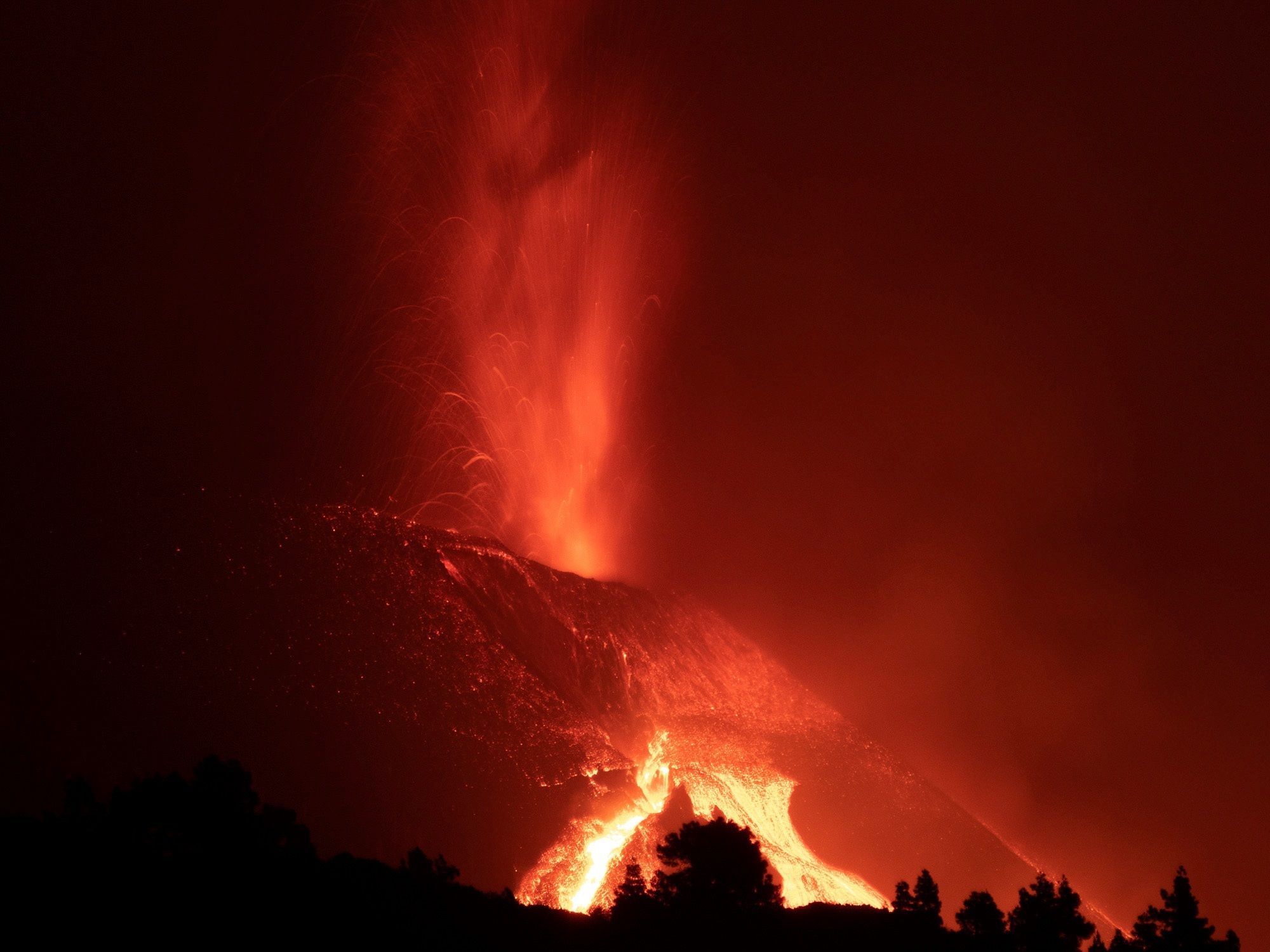 Las imágenes más impresionantes de la erupción de La Palma este fin de semana