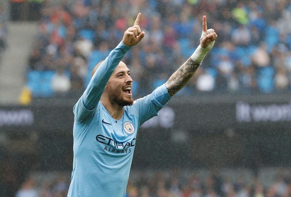 David Silva con su hijo vestido del City