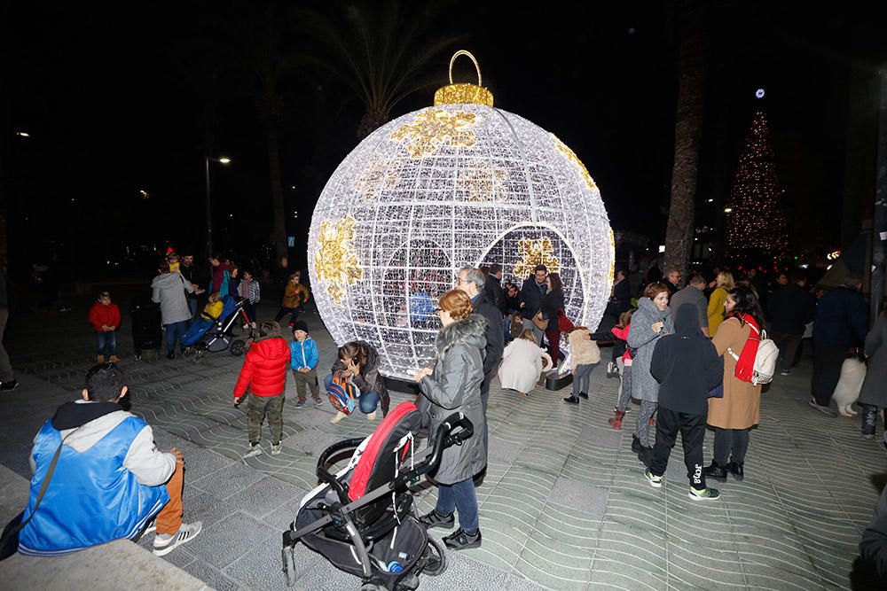 Encendido del alumbrado navideño en Sant Antoni