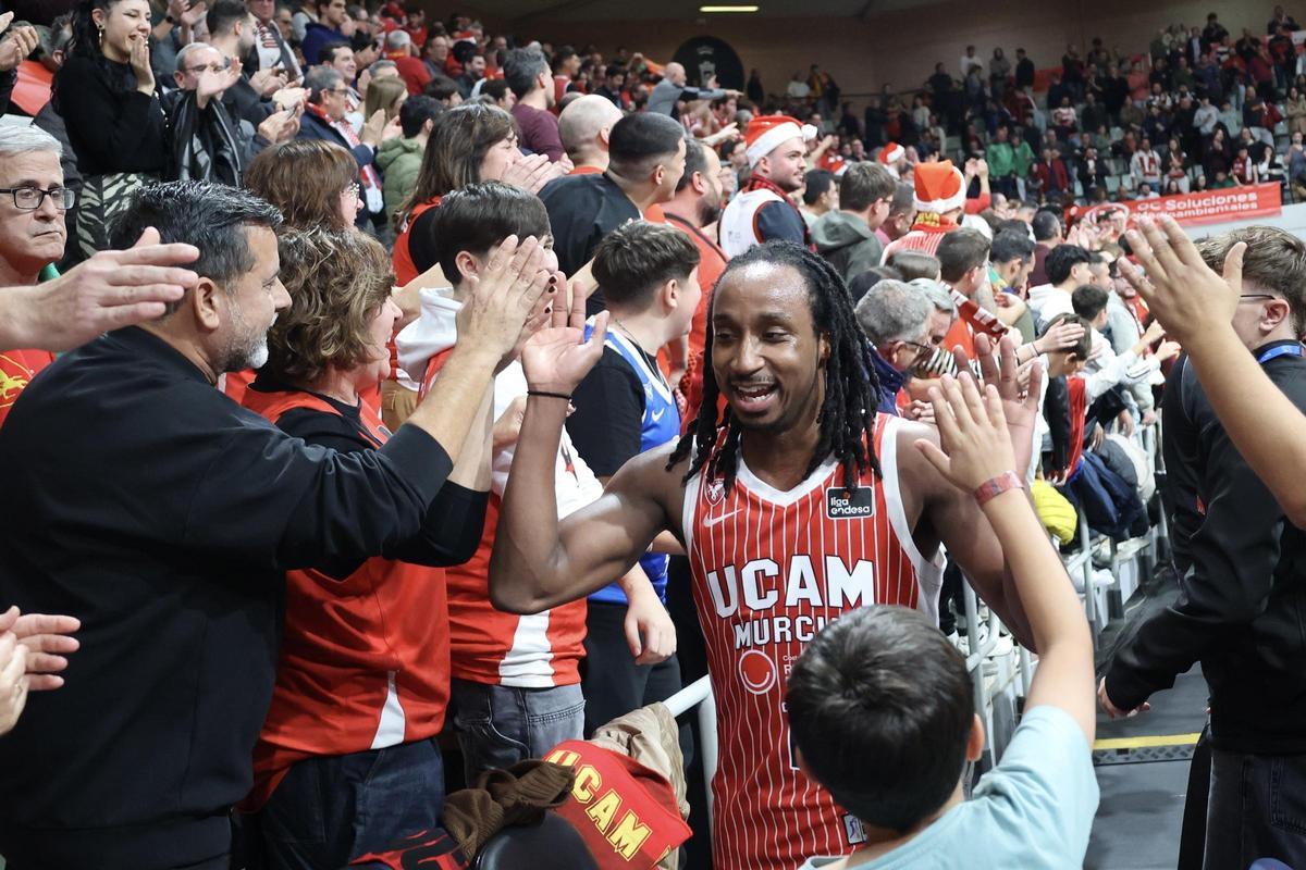 Las mejores imágenes de la victoria del UCAM Murcia frente al Valencia Las mejores imágenes de la victoria del UCAM Murcia frente al Valencia