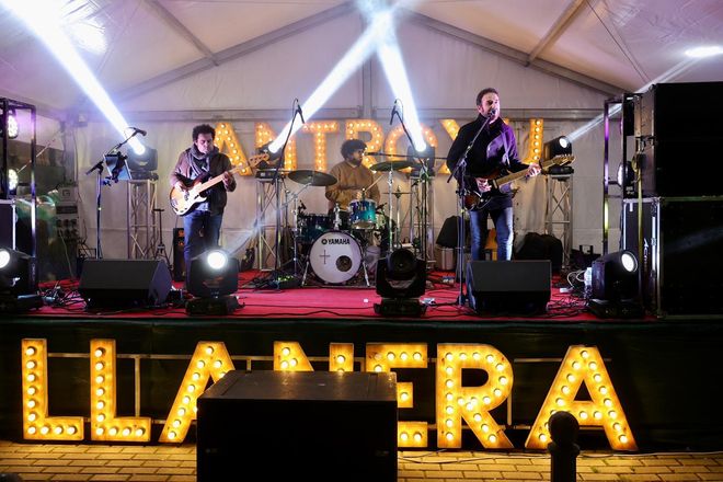 Antroxu en Llanera: música, hinchables, pintacaras y un tren turístico entre Lugo y Posada para todos los públicos