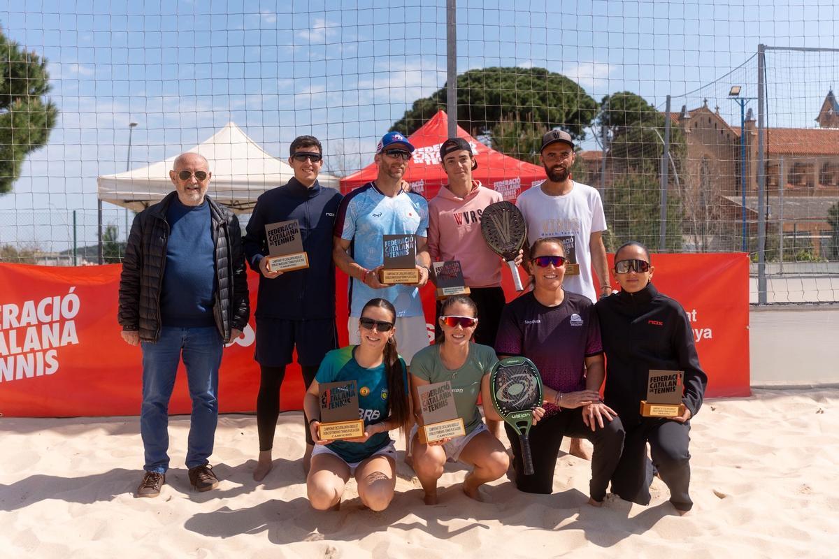 Campions i finalistes del Campionat de Catalunya Absolut de Tennis Platja