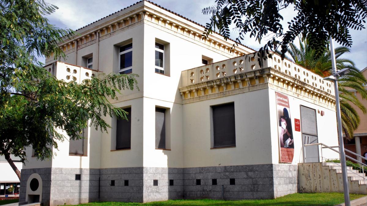 El Centro de Arte Contemporáneo Can Sisteré de Santa Coloma de Gramenet.