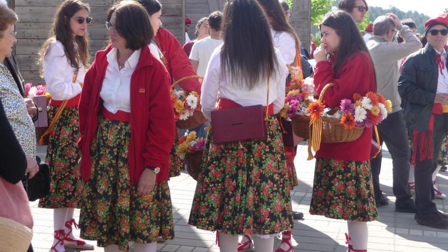 Les Caramelles de Súria treuen al carrer més de 900 cantaires