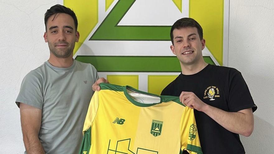 El Sporting Estrada ficha a Fon Chedas y el Lamela renueva a Fuentes