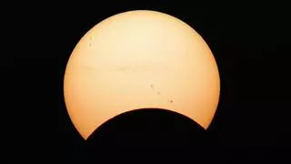 El eclipse de sol del 14 de octubre será visible desde Canarias