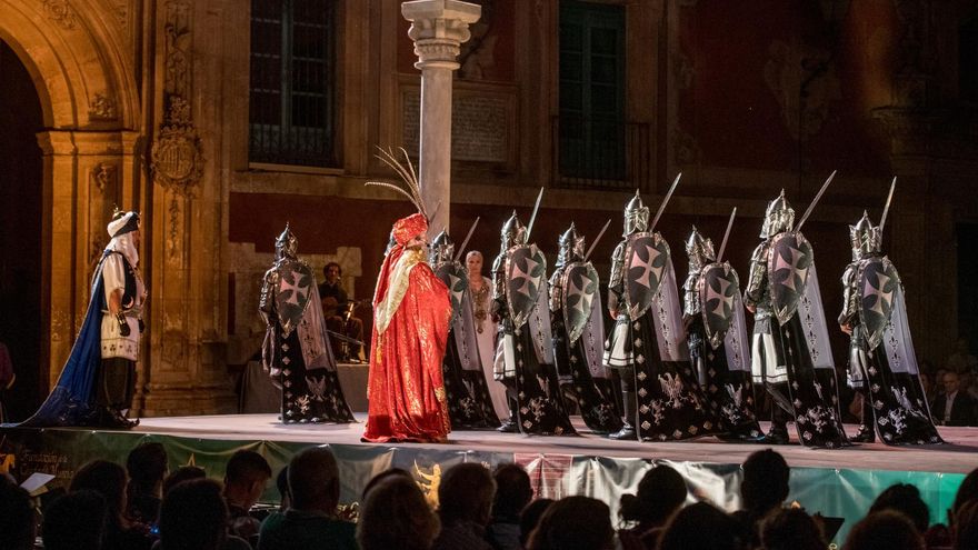 La fiesta de Moros y Cristianos de Murcia, declarada de Interés Turístico Internacional