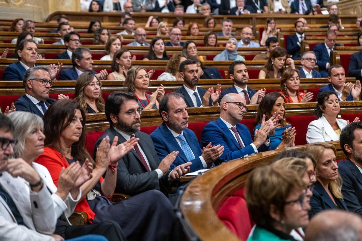 Pleno en el Parlament para la investidura de Salvador Illa