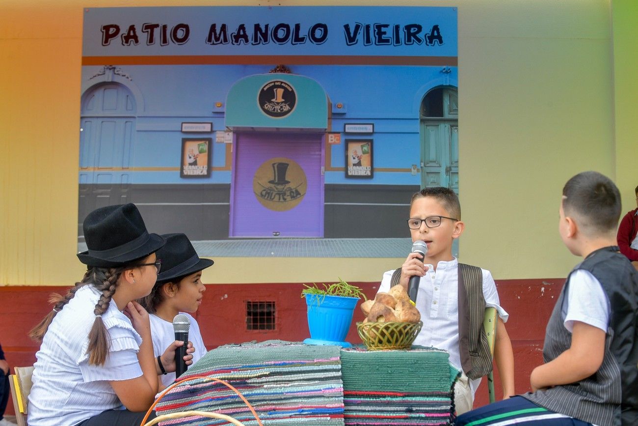 Inauguración del patio 'Manolo Vieira' en el CEIP La Pastrana (Ingenio)