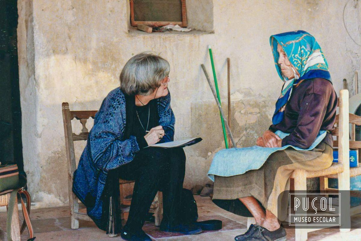 Lola Peiró en el Museo Escolar de Pusol