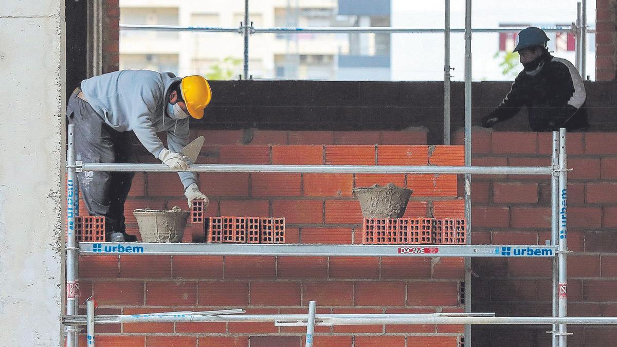 El sector de la construcción será uno de los más afectados por la reforma laboral