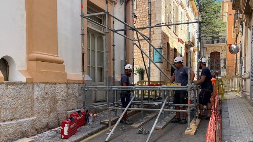 Derrumbre en Sóller: Una plataforma velará por la reconstrucción del teatro Defensora Sollerense