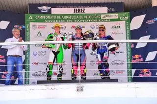 Pakita Ruiz arranca la temporada subiéndose a lo más alto del podio en Féminas 600cc