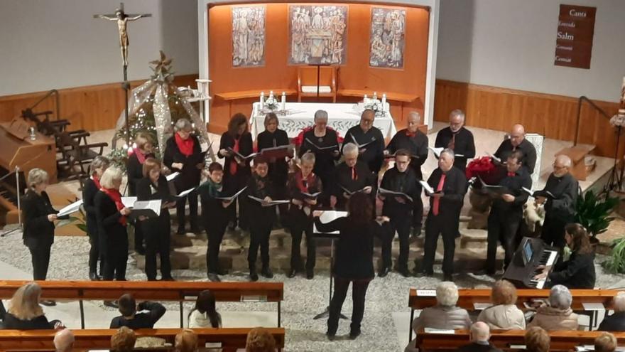 La Coral Eswèrtia del CECB ofereix el tradicional concert de Nadal