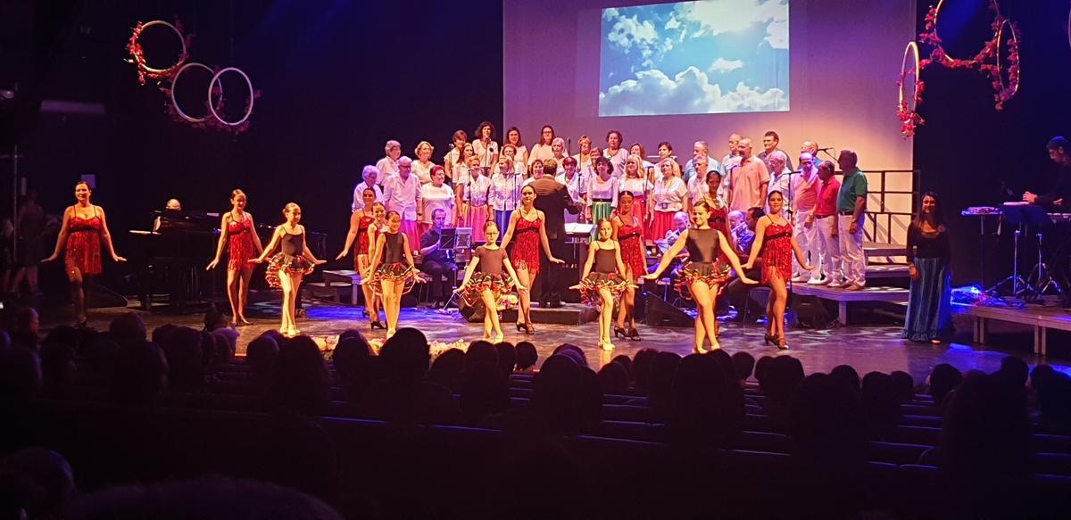 El Cor de Santa Eulària en una de sus presentaciones.