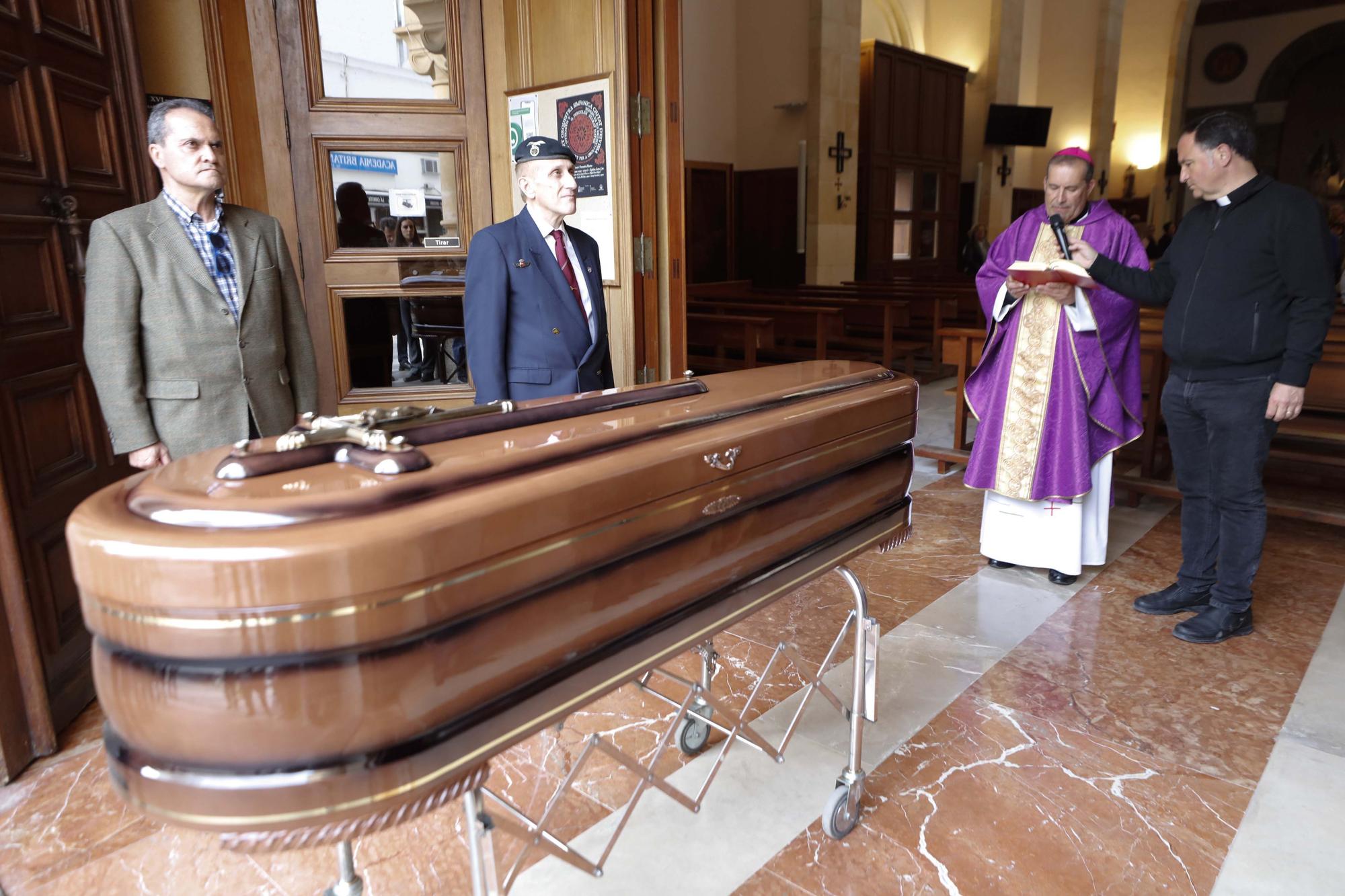 Galería de imágenes del funeral del general Alfredo Cardona