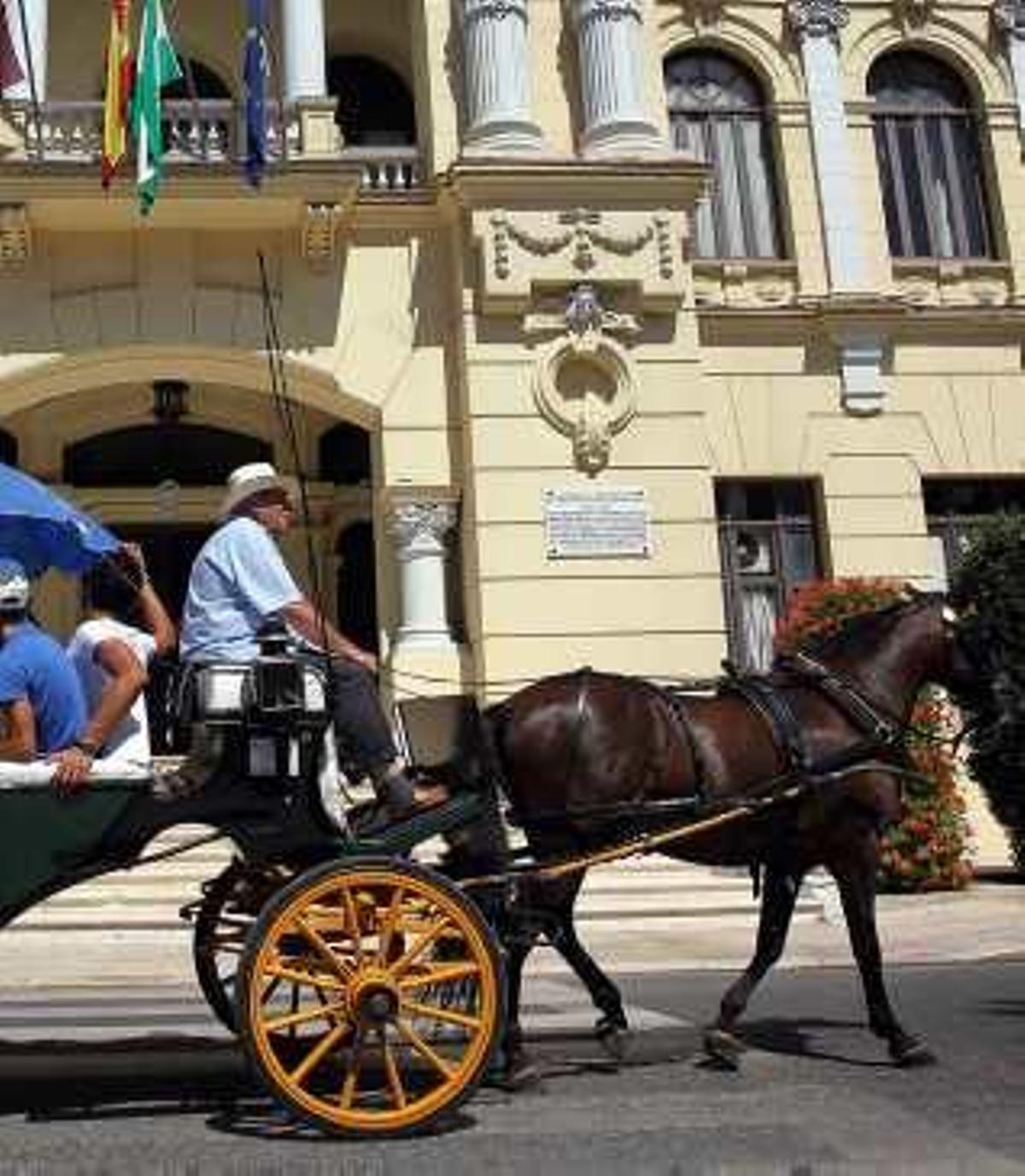 Imagen de archivo de un coche de caballo de la ciudad.