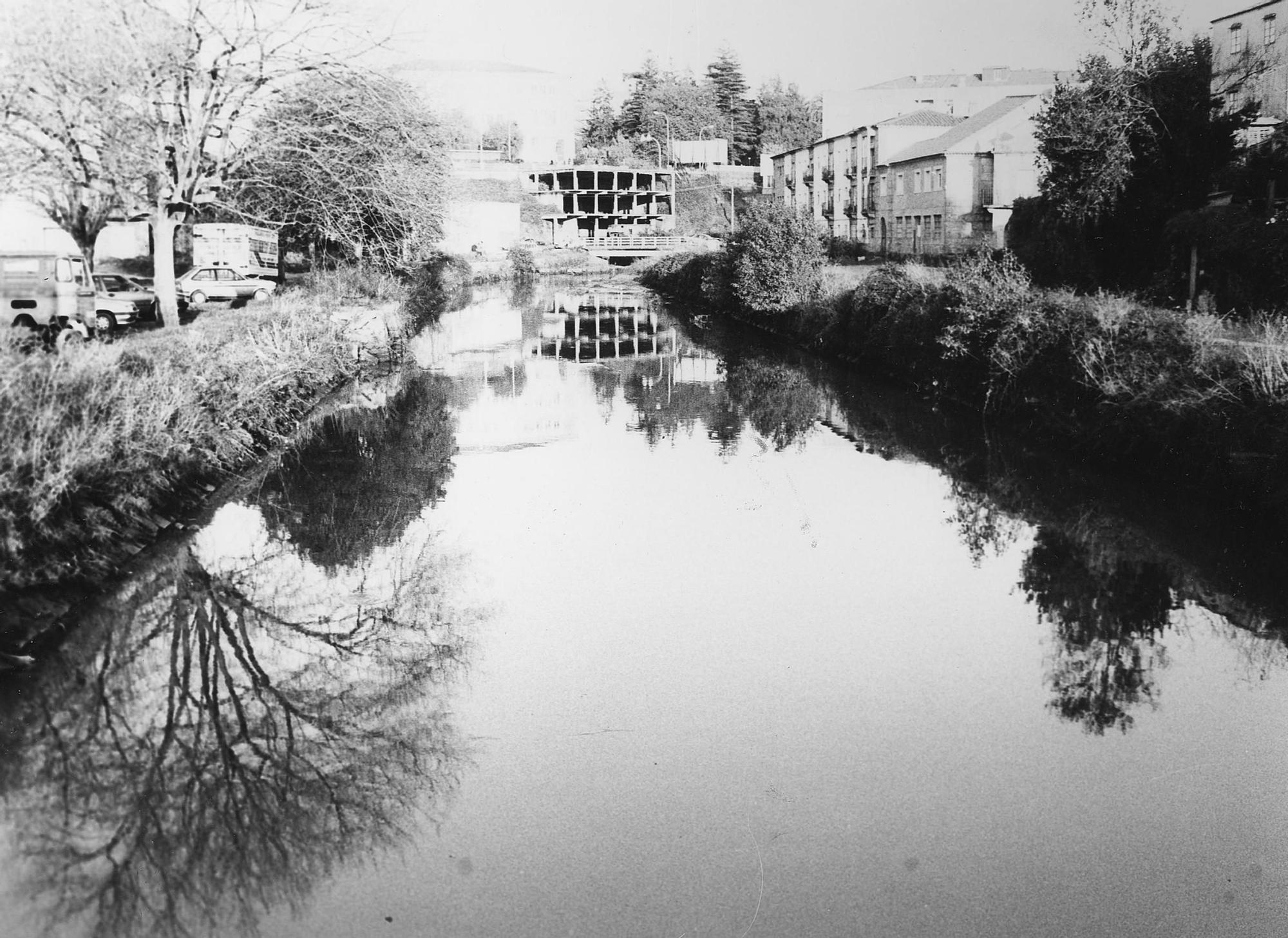 Pontevedra en el recuerdo | "Lavandeiras" y chapuzones en el Gafos