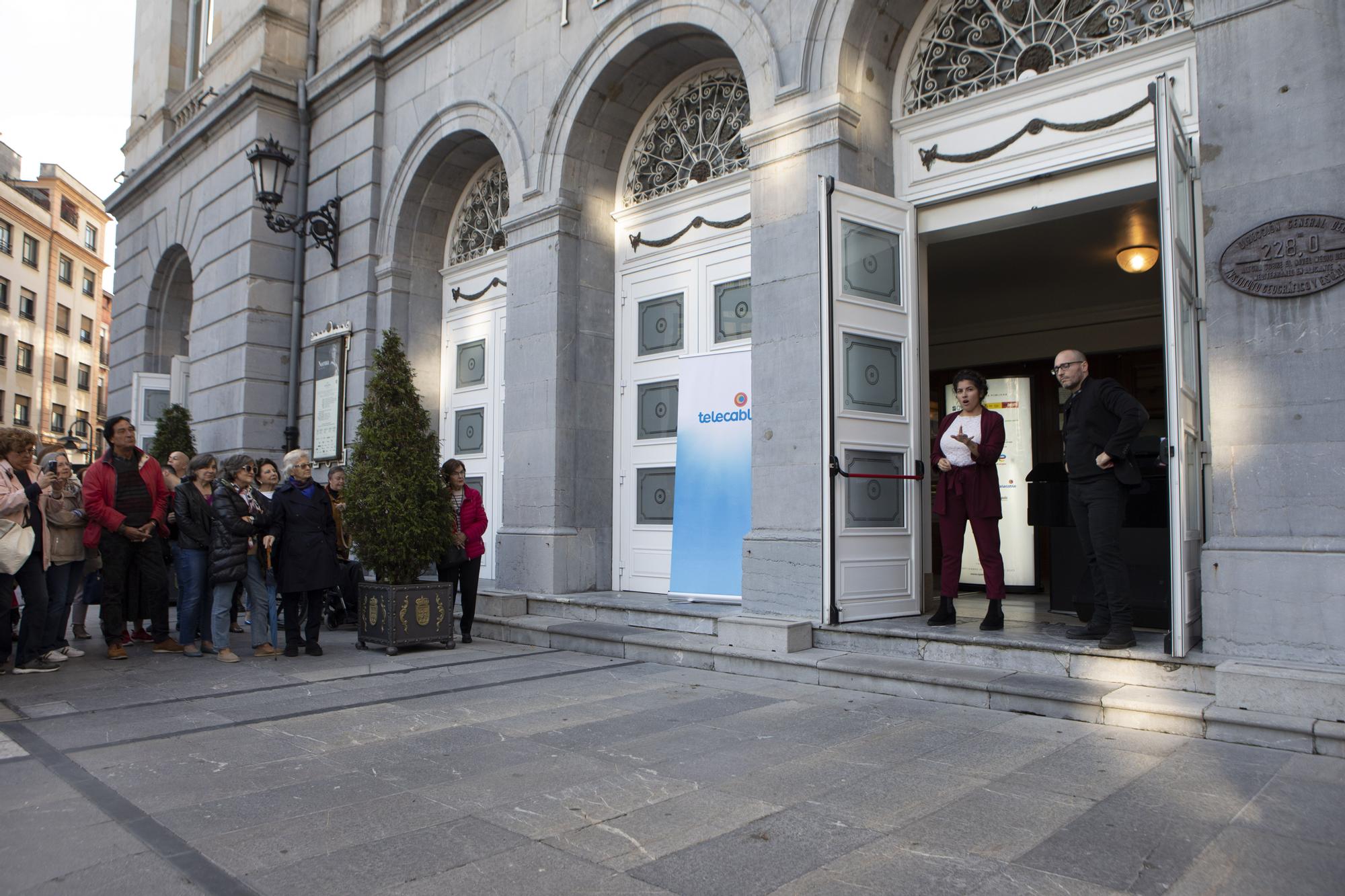 Entrega de la Medalla de Oro de la ciudad a la Fundación Ópera de Oviedo