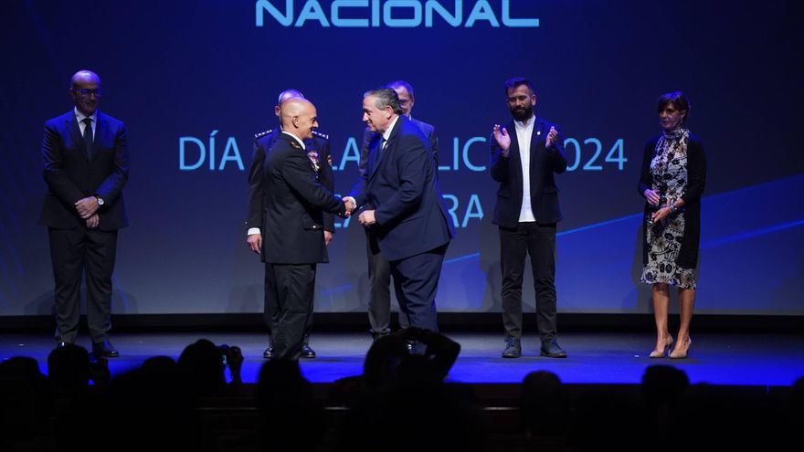 La Diputación concede la Medalla de Oro de la Provincia de Zamora al Cuerpo Nacional de Policía