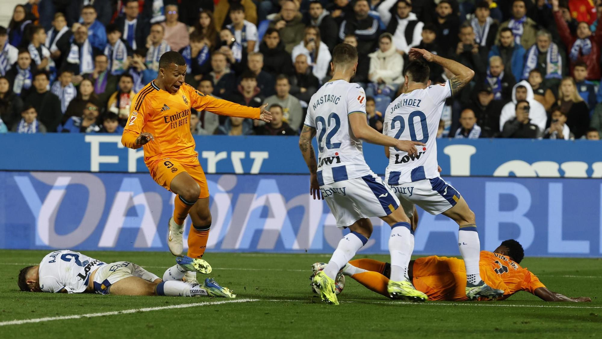 Mbappé y su cambio de posición: “La historia de mi carrera, no me importa”