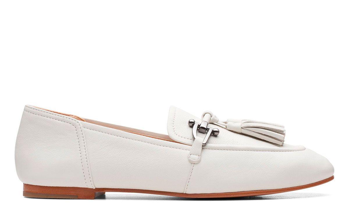 Mocasines de piel en color blanco, de Clarks