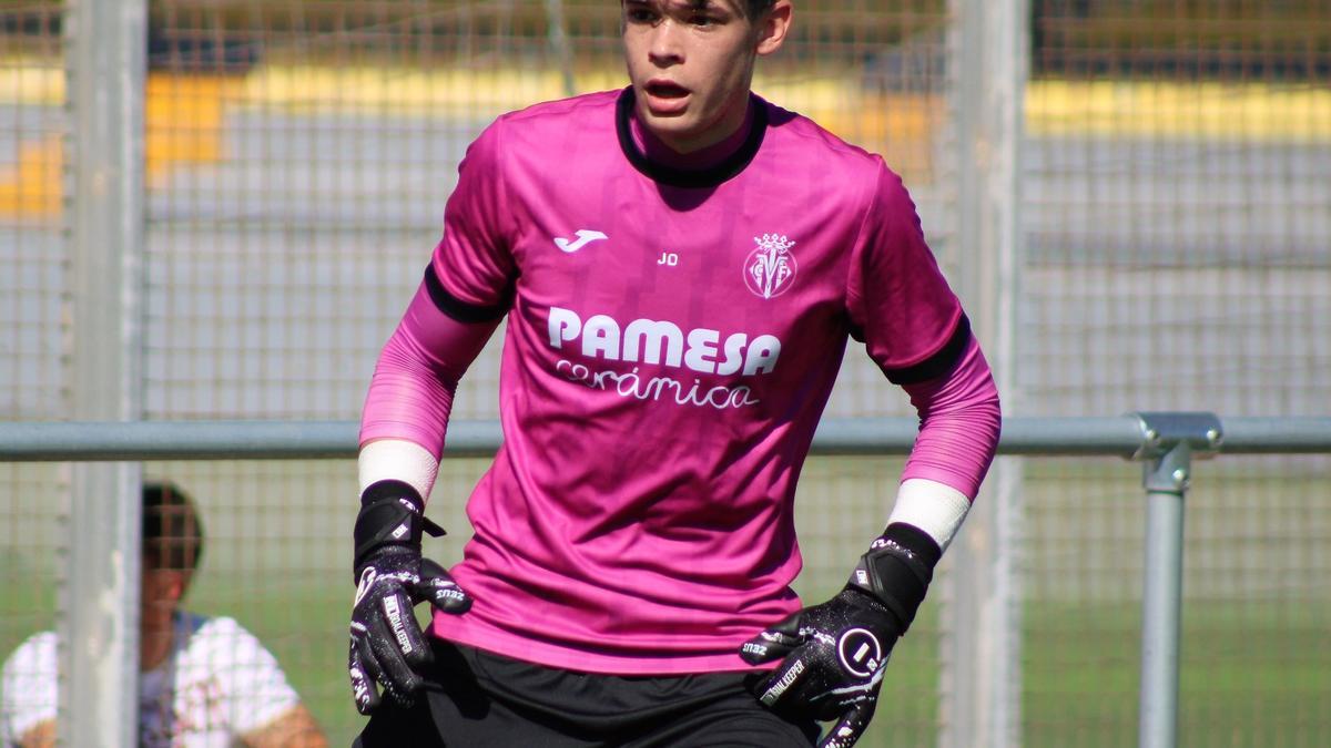 El joven portero extremeño Jaime Durán podría debutar hoy con el Villarreal B.