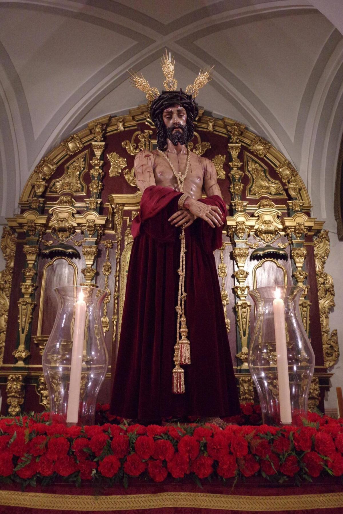 Traslado claustral del Cristo de la Humildad en la Victoria el Lunes de Pasión de 2026