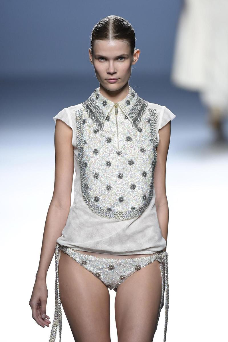 MBFWM: Teresa Helbig Primavera/Verano 2015, top y braguitas