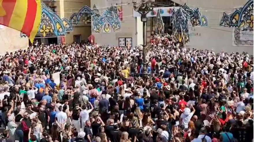 Moros y Cristianos de Villena: pregón, himno... y empiezan las fiestas