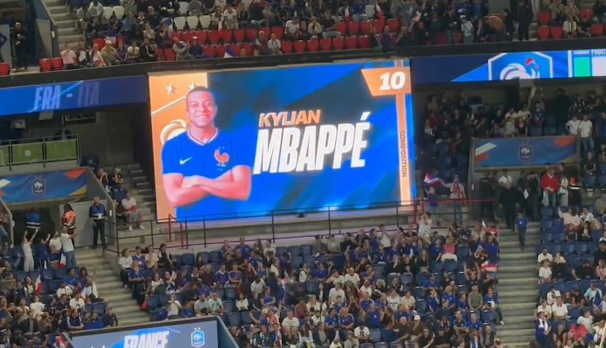 Así ha sido el recibimiento a Mbappé en su regreso al Parque de los Príncipes